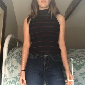 Arizona Jean Company Turtle Neck Crop Top